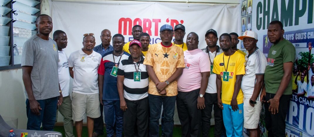 Ketu North MP Donates GHC5,000 to Yadzo Oti Warriors FC